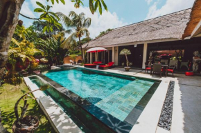 Maylie Bali Villa